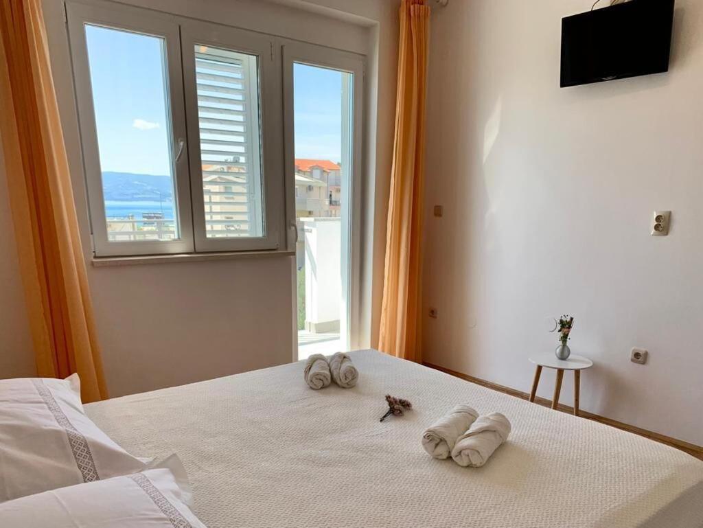 Apartments And Rooms Nikola Omiš Eksteriør billede